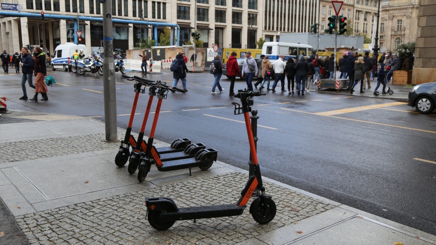 eScooter im öffentlichen Straßenland