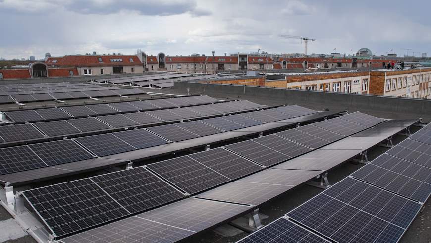 Solaranlage auf der Grundschule am Brandenburger Tor